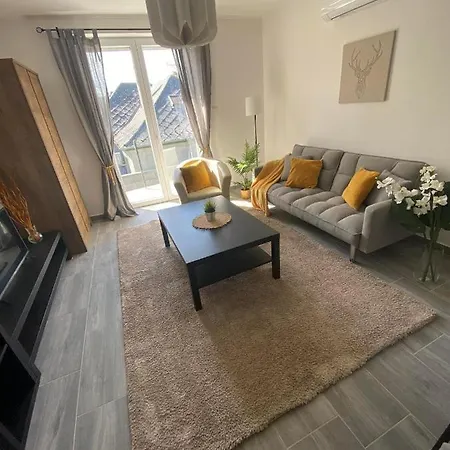 Malna Vendeghaz Apartment